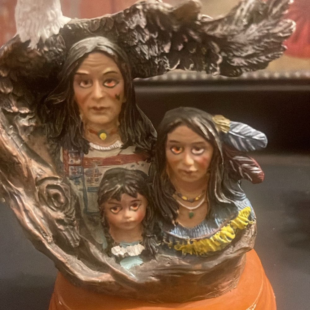 K’s Collection Native American - Picture 5 of 6